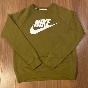 Nike, trendy, dark green crewneck with logo